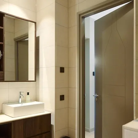 شقة Scape Residences دِن بورِخْ
