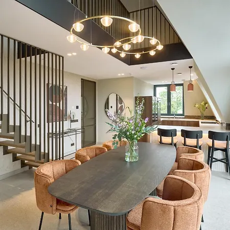 Scape Residences דירה *